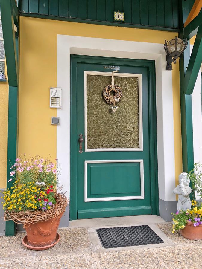 Appartements Am Kurpark バート・ミッテルンドルフ エクステリア 写真